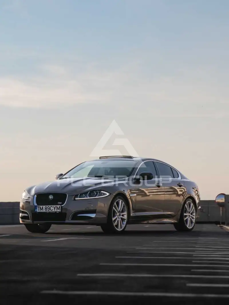 2015 Jaguar XF