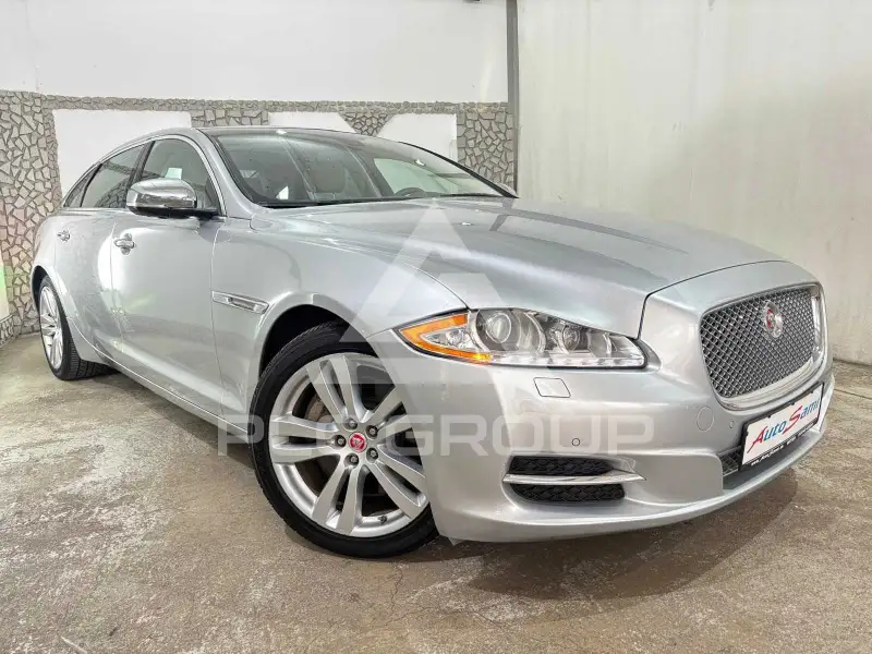 2015 Jaguar XJ