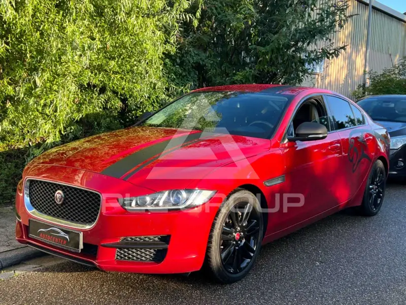 2015 Jaguar XE