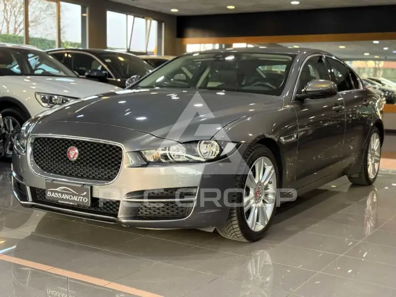 2015 Jaguar XE