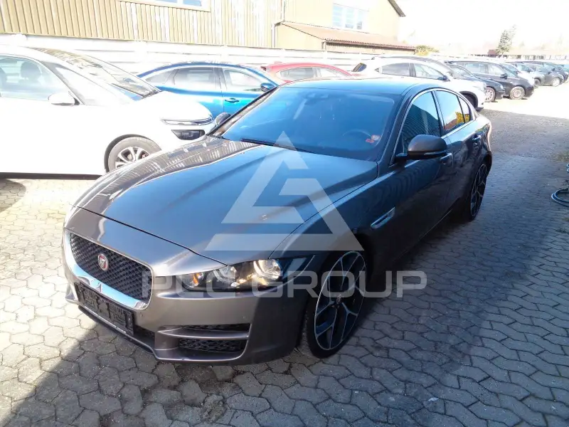 2015 Jaguar XE