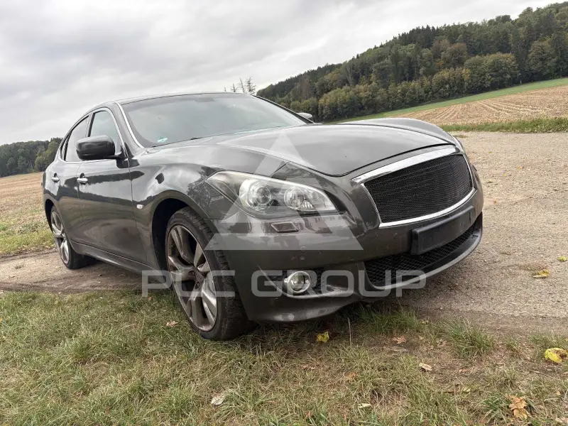 2015 Infinity Q70
