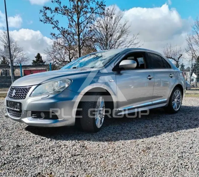 2015 Suzuki KIZASHI