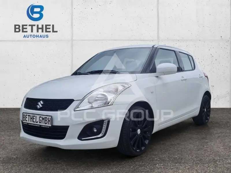 2015 Suzuki SWIFT