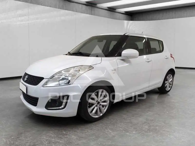 2015 Suzuki SWIFT