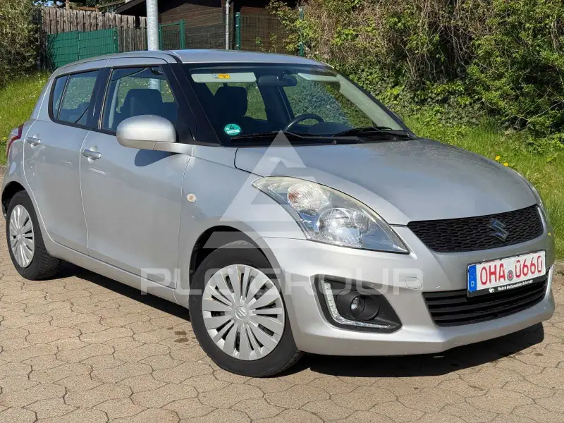 2015 Suzuki SWIFT