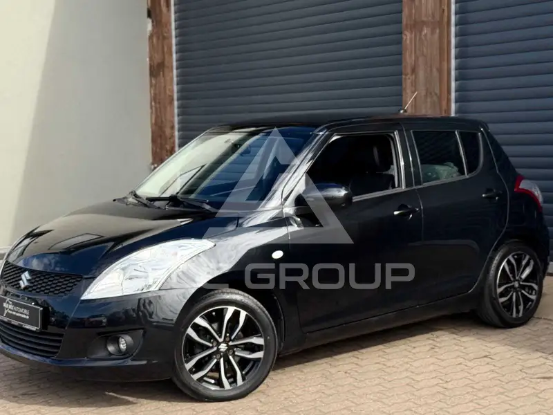 2015 Suzuki SWIFT