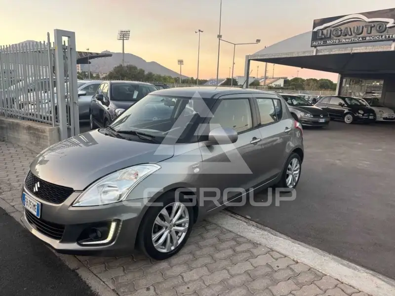 2015 Suzuki SWIFT