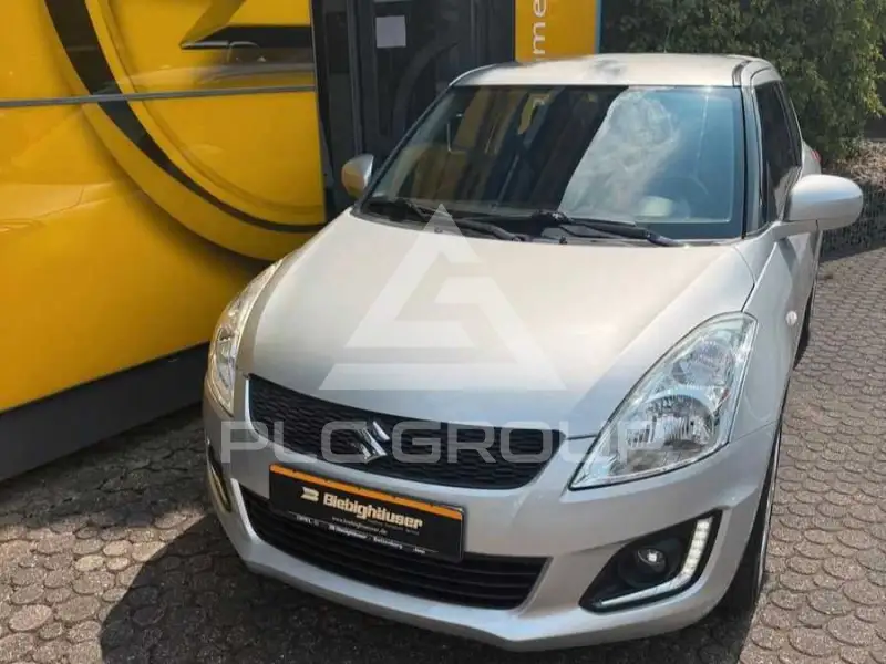 2015 Suzuki SWIFT