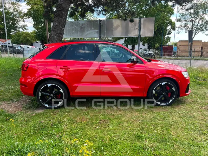 2015 Audi RSQ3