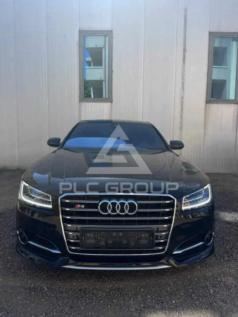 2015 Audi A8