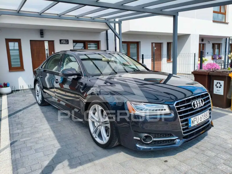2015 Audi A8
