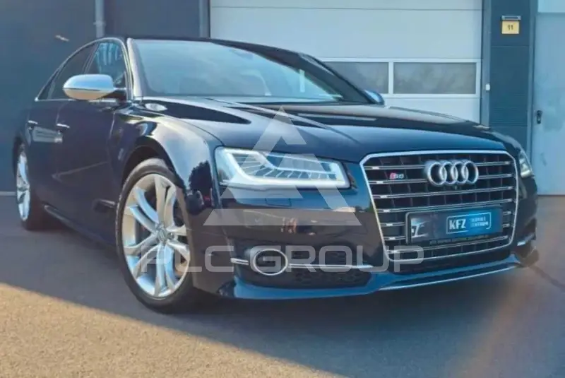 2015 Audi S8