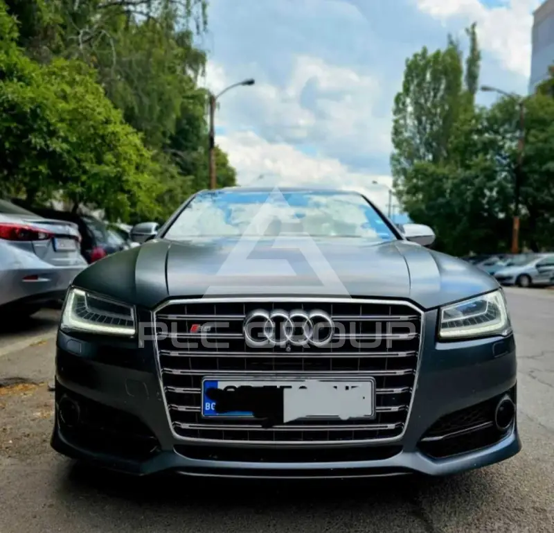 2015 Audi S8