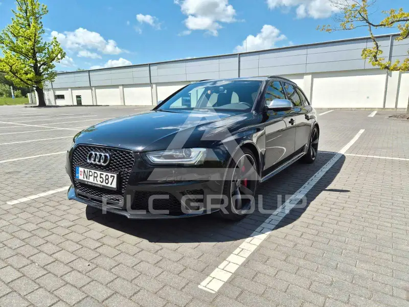 2015 Audi RS4