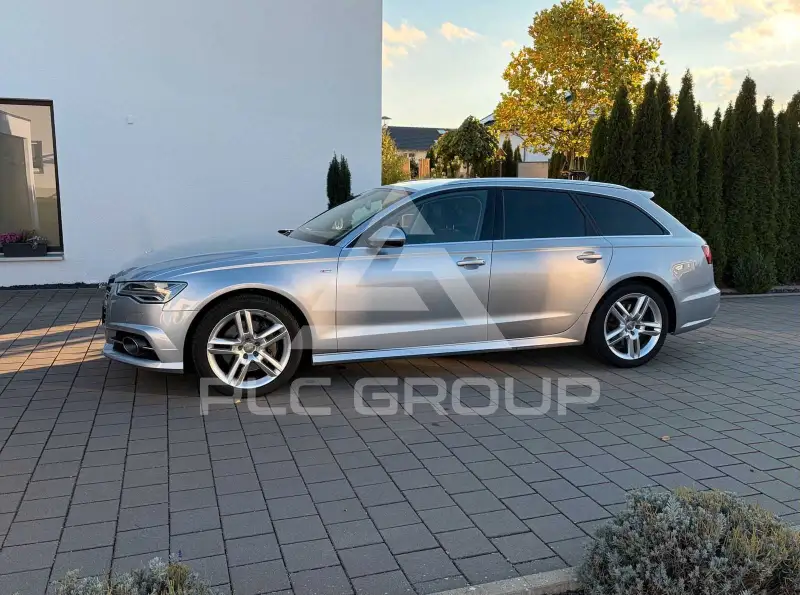 2015 Audi Quattro
