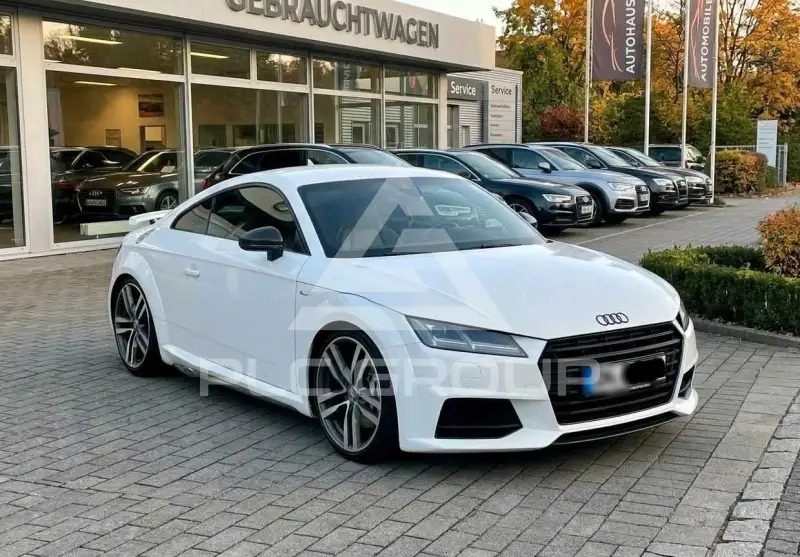 2015 Audi Quattro