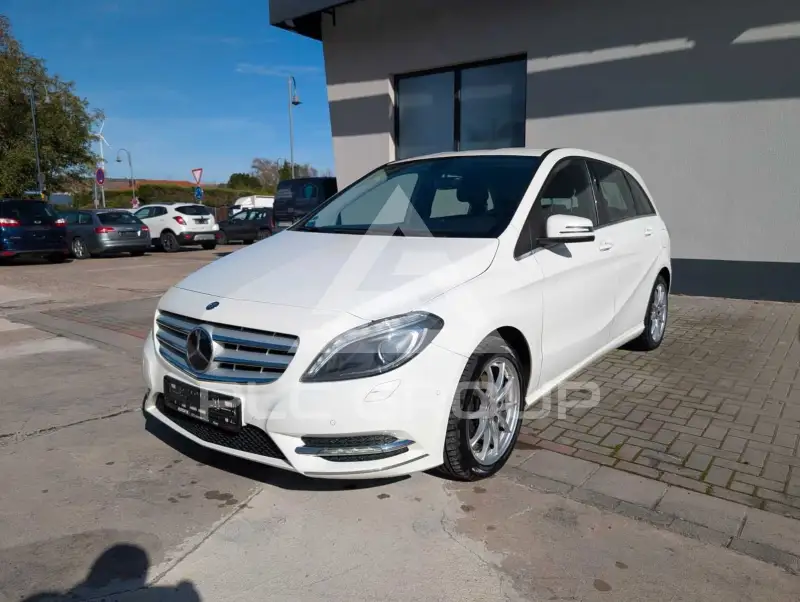 2015 Mercedes Benz B 200