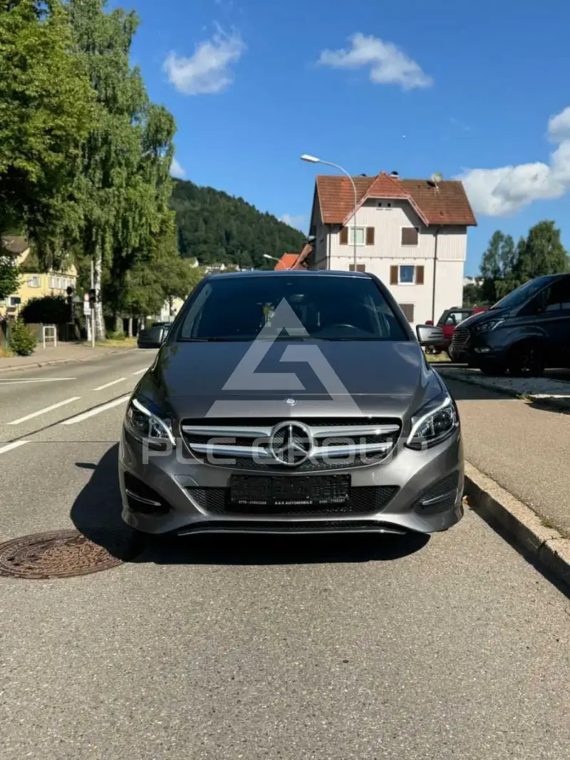 2015 Mercedes Benz B 200