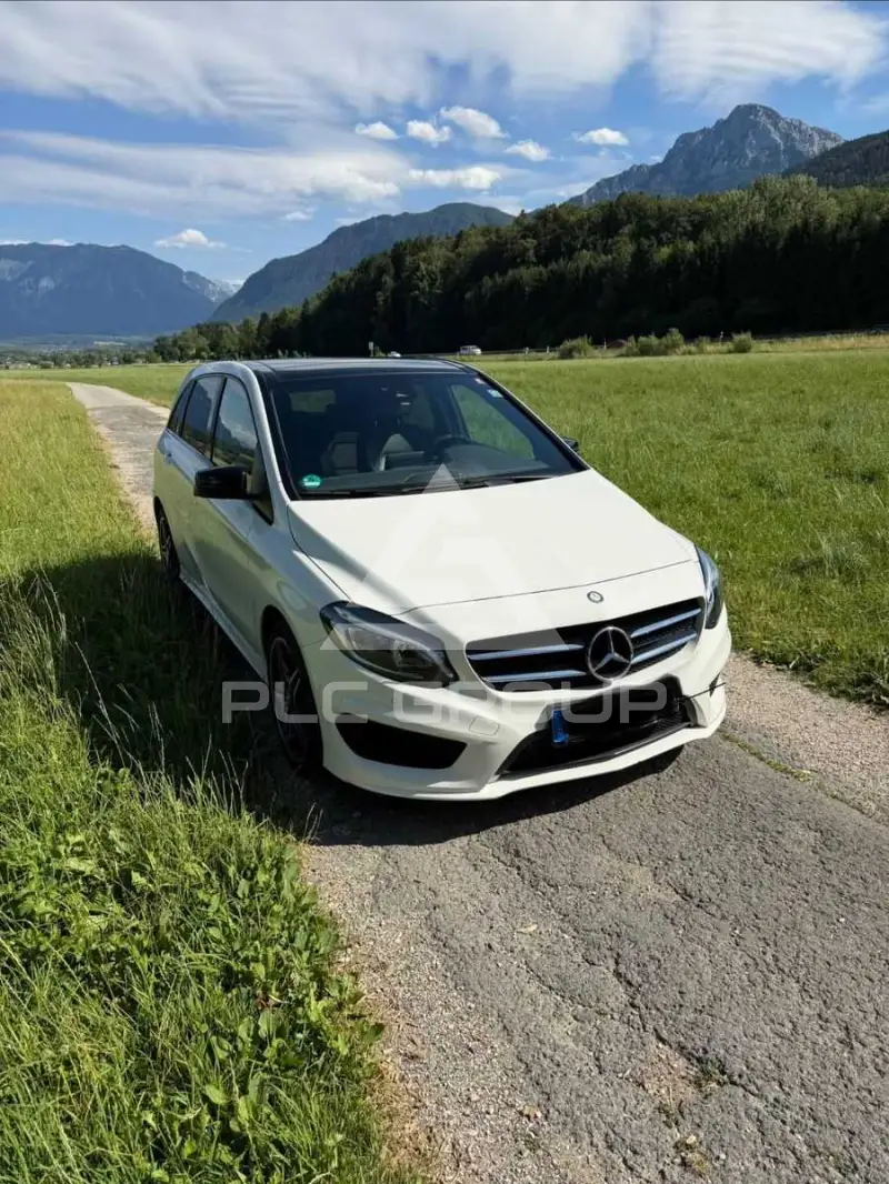 2015 Mercedes Benz 200