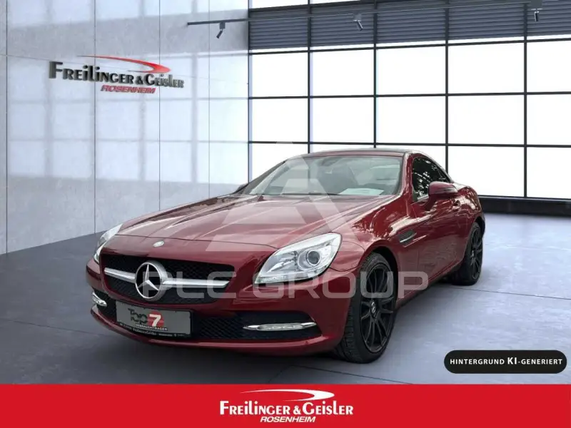 2015 Mercedes Benz SLK 200