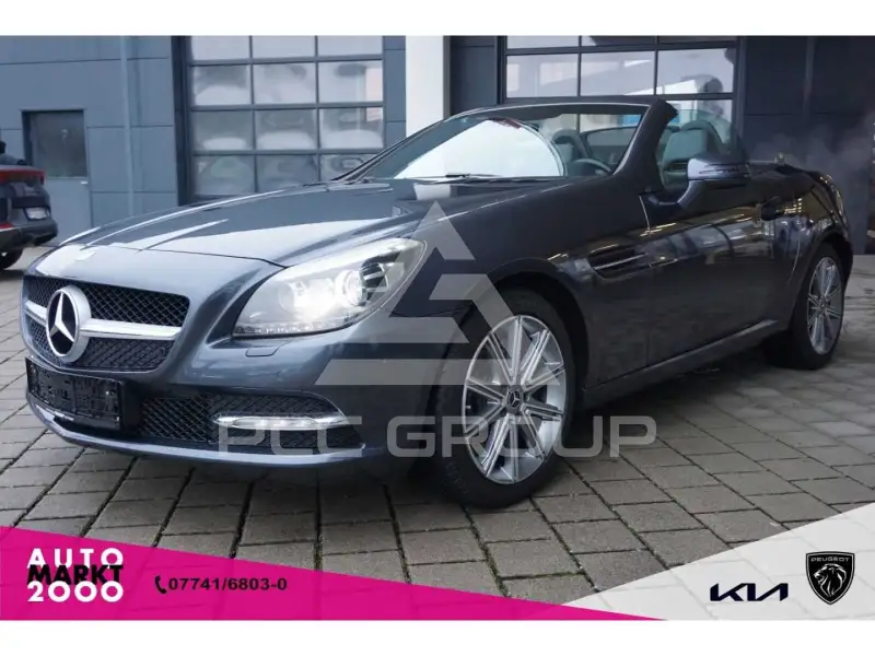 2015 Mercedes Benz SLK 200