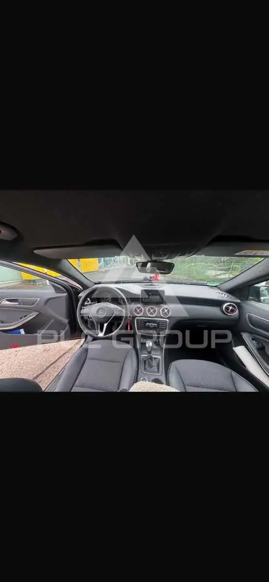 2015 Mercedes Benz A 180