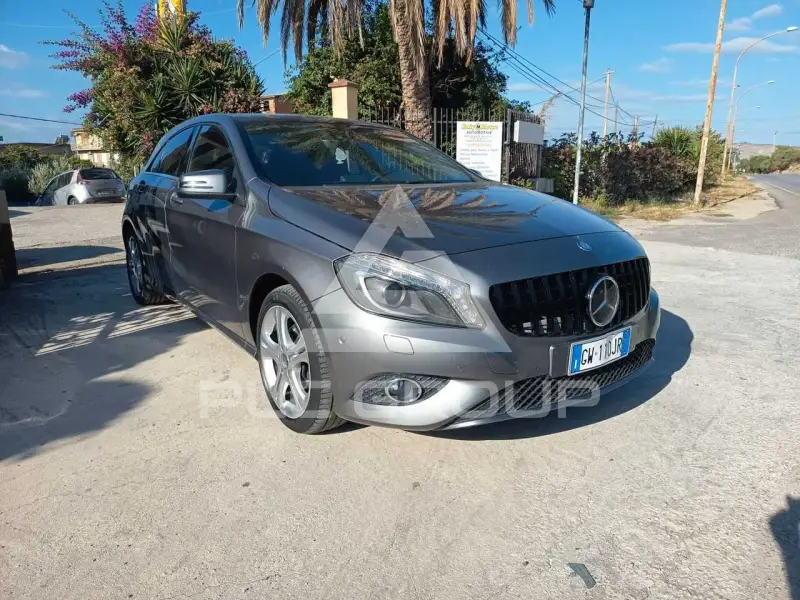 2015 Mercedes Benz A 200