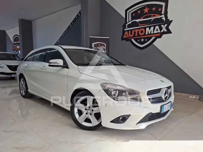 2015 Mercedes Benz CLA 200