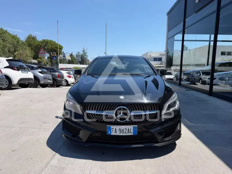 2015 Mercedes Benz CLA 200