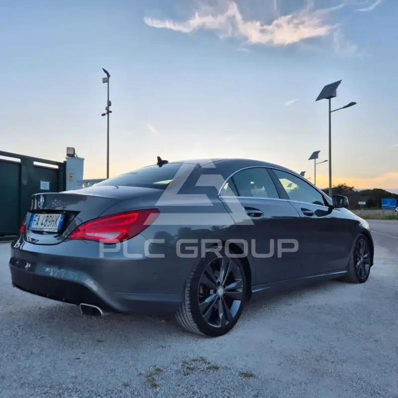2015 Mercedes Benz CLA 200