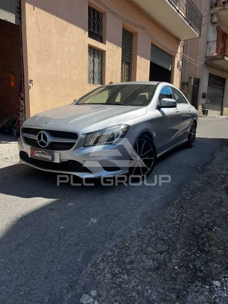 2015 Mercedes Benz CLA 200