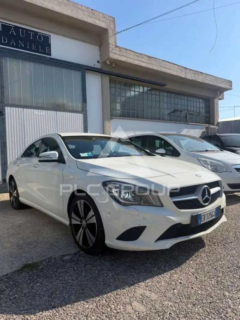 2015 Mercedes Benz CLA 200