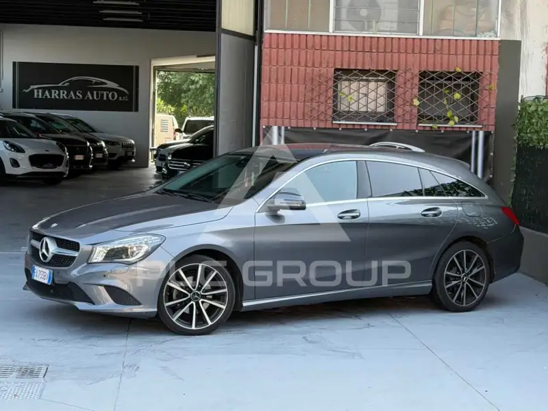 2015 Mercedes Benz CLA 200