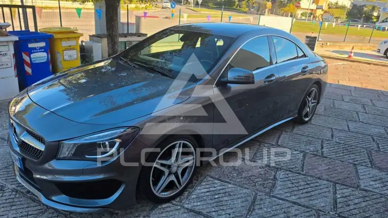 2015 Mercedes Benz CLA 220