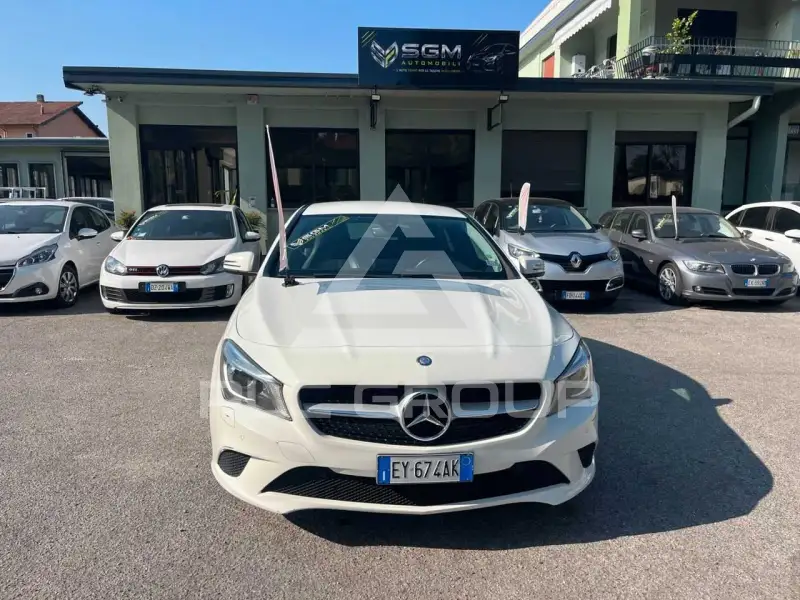 2015 Mercedes Benz CLA 220