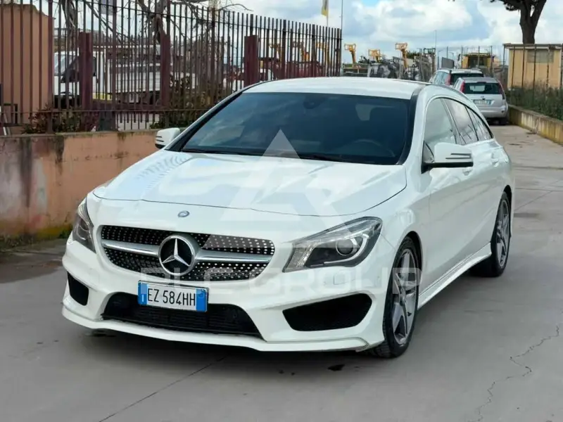 2015 Mercedes Benz CLA 220