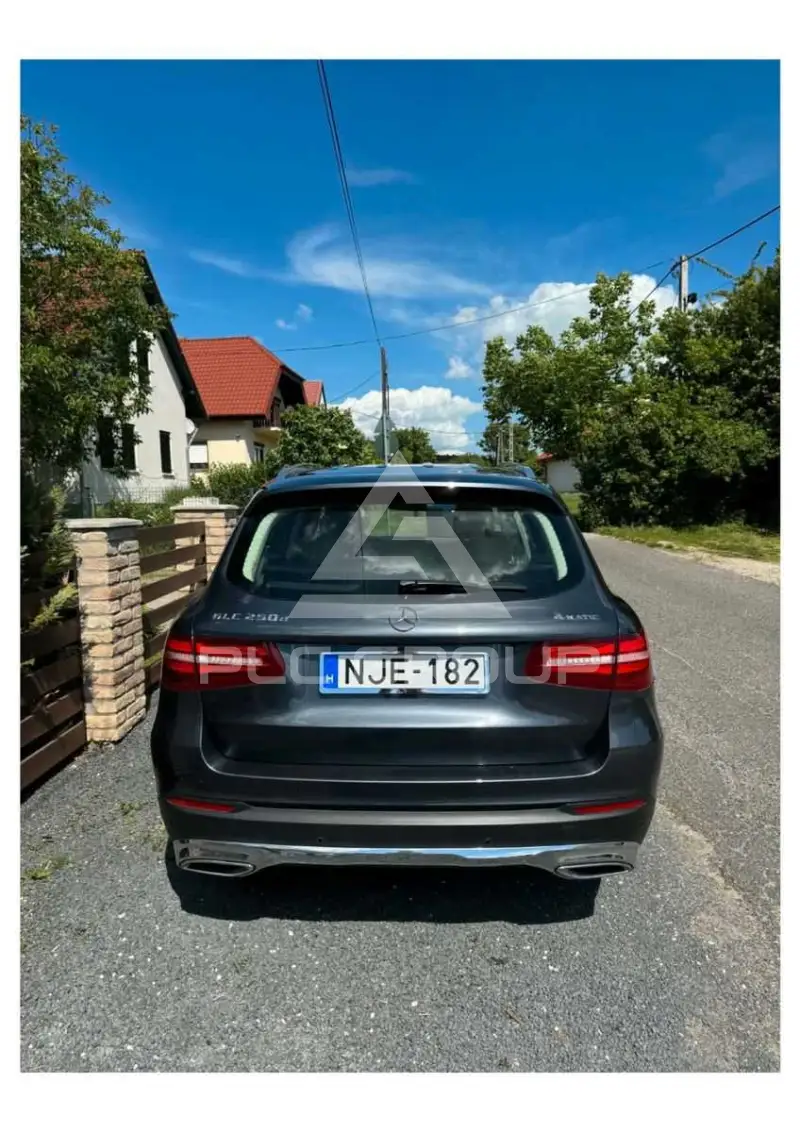 2015 Mercedes Benz GLC 250