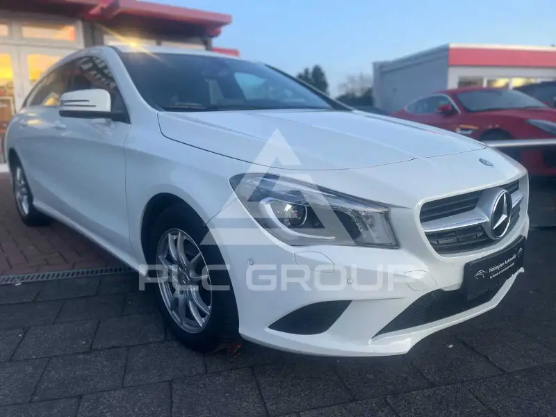 2015 Mercedes Benz CLA 200