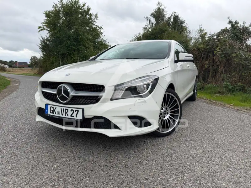 2015 Mercedes Benz CLA 180