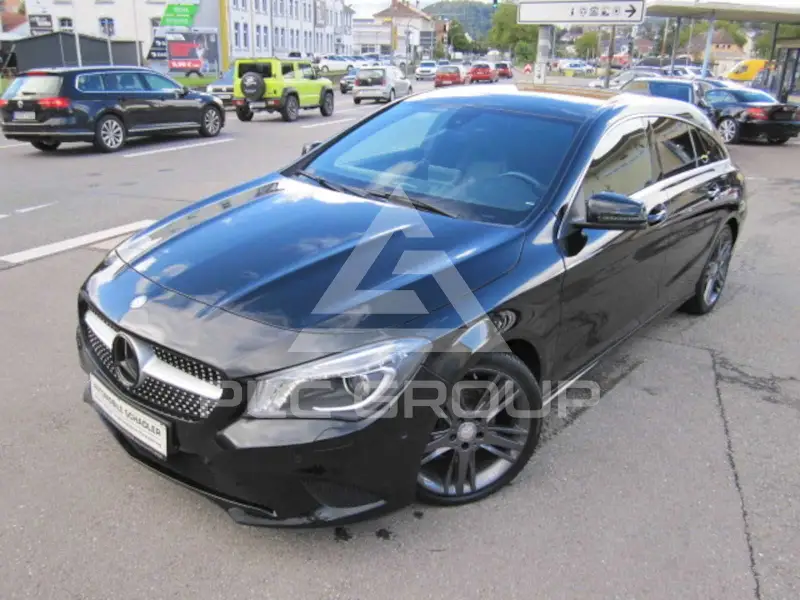 2015 Mercedes Benz CLA 220