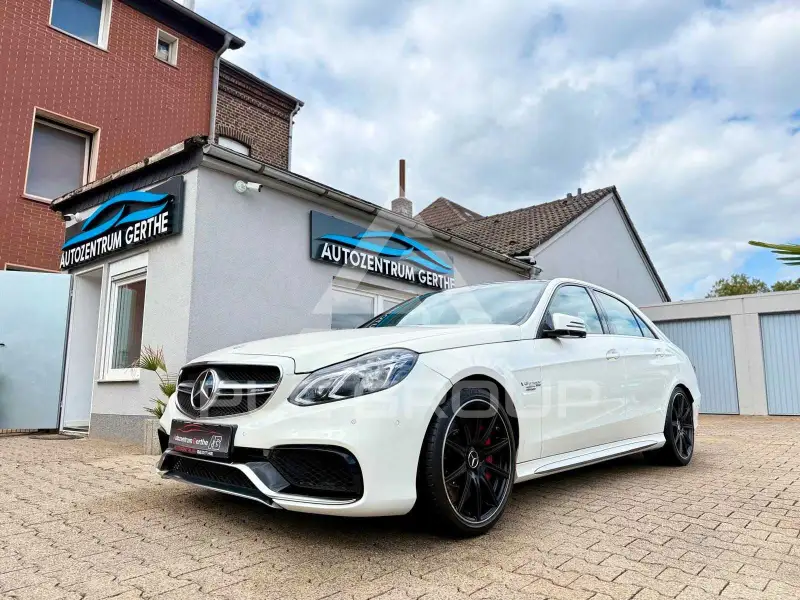 2015 Mercedes Benz E 63 AMG