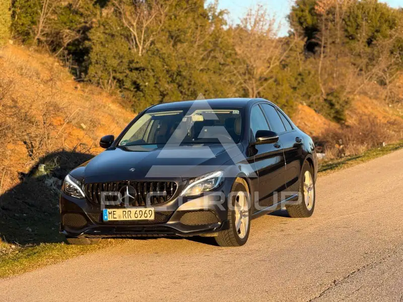 2015 Mercedes Benz C 250