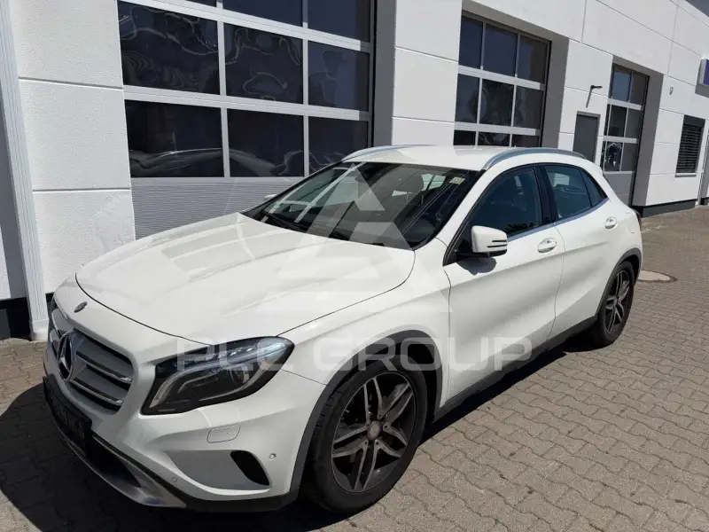 2015 Mercedes Benz GLA 250
