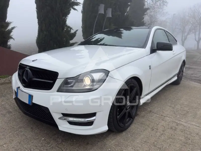 2015 Mercedes Benz C 220