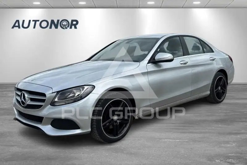 2015 Mercedes Benz C 220