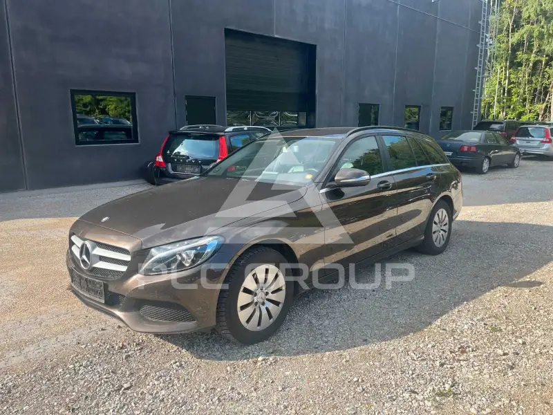 2015 Mercedes Benz C 220