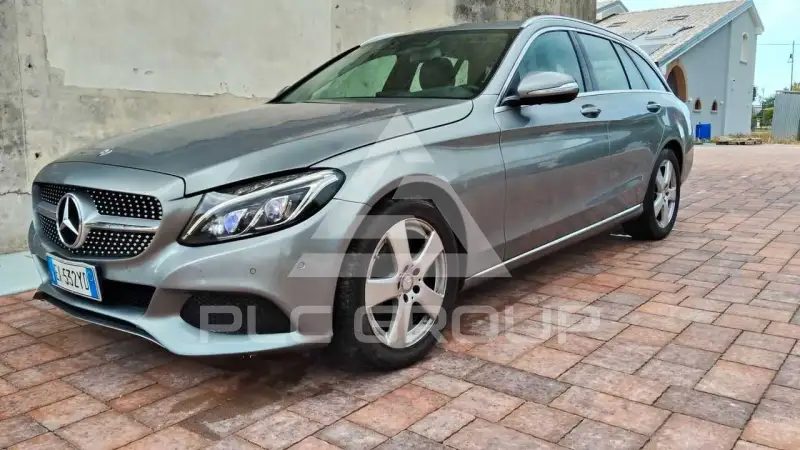 2015 Mercedes Benz C 220