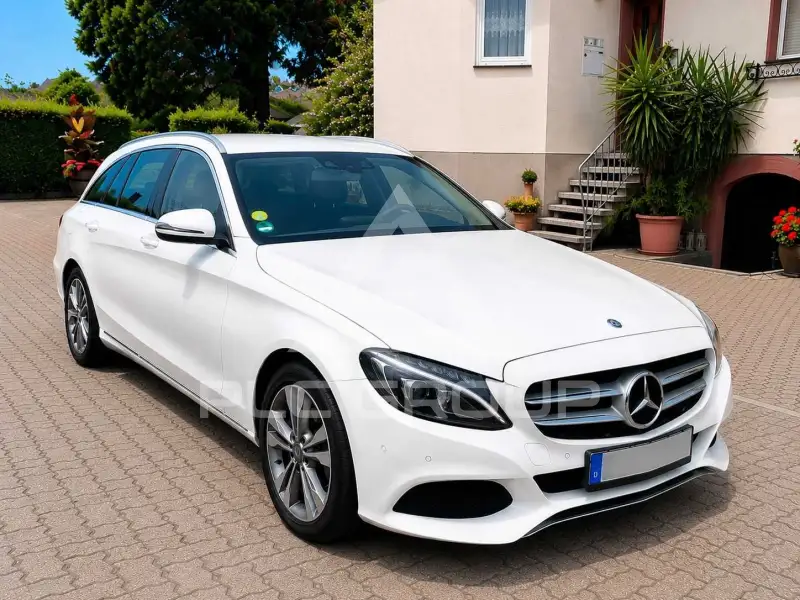 2015 Mercedes Benz C 220