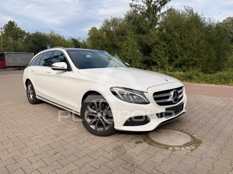 2015 Mercedes Benz C 220